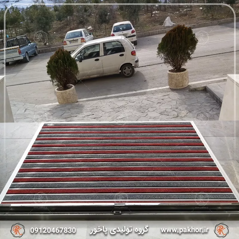 نمونه اجرا شده پادری آلومینیومی pvc موکت یک سانتی کد M3